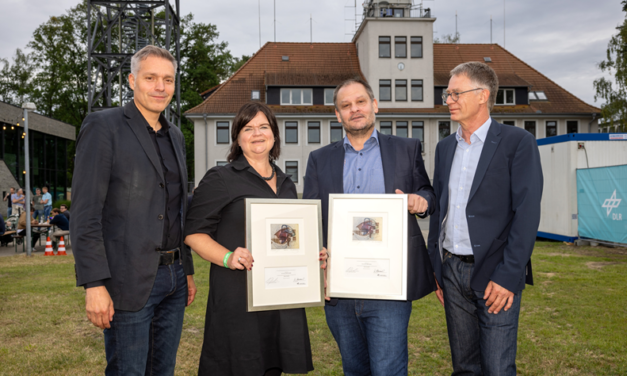 Guest lecturer Dr. Monika Gähler was awarded as senior scientist at DLR