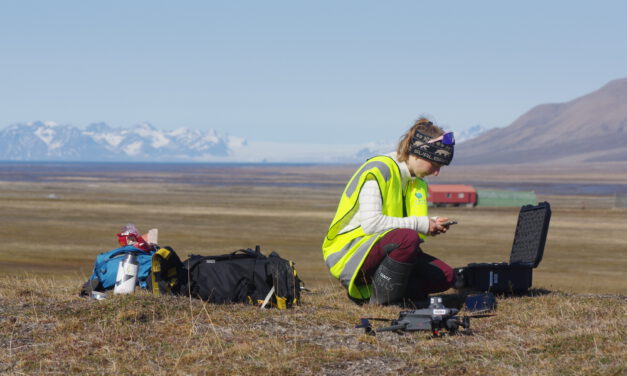 EAGLE Innolab Presentation “Ecology fieldwork in the high Arctic – A drone, tundra and reindeer”