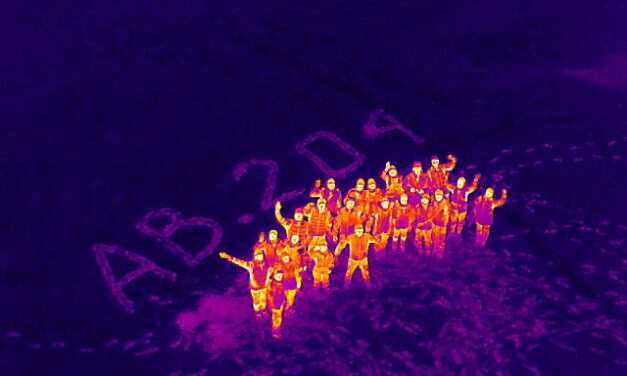 Guest lecture on UAV remote sensing for Arctic population ecology at UNIS, Svalbard