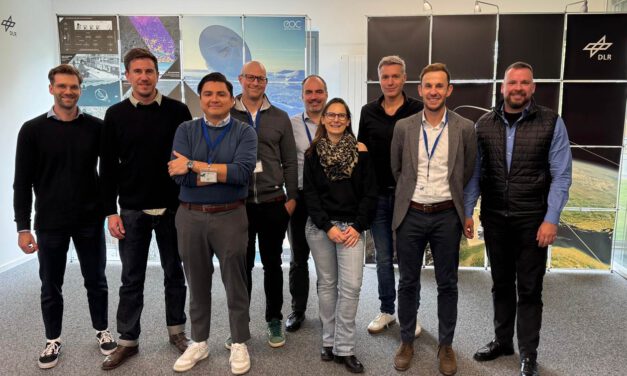 Martin Klotz and Markus Aichinger gave a guest lecture at the GZS seminar at DLR in Oberpfaffenhofen