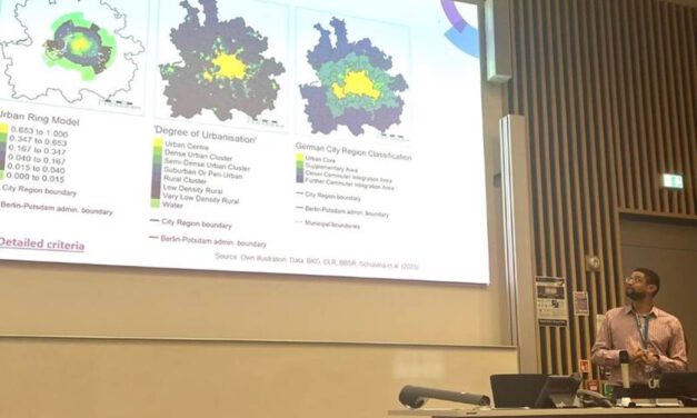 The Robin Flowerdew Prize for Best Postgraduate Paper was awarded to EORC doctoral student Tamilwai Kolowa