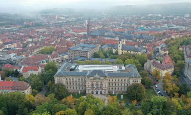 Monitoring Urban Heat with Multi-Sensor Earth Observation: The SMART-TWIN Project