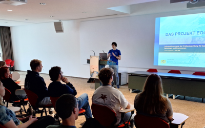 Surveying trainees at the Earth Observation Centre (EOC) of the DLR