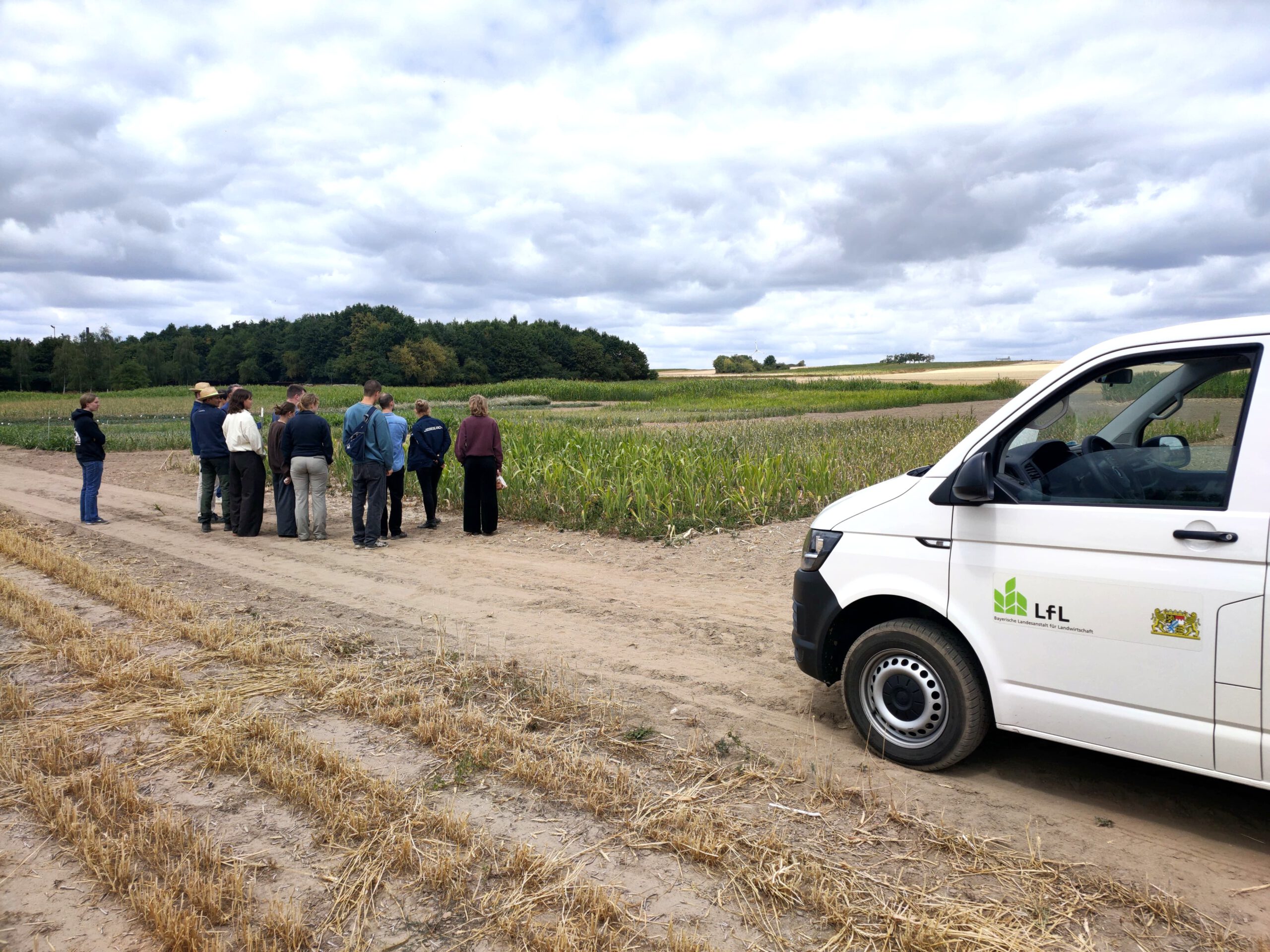 Earth Observation News - Earth Observation Meets Agricultural Practice: The Final Excursion of the EAGLE Block Course