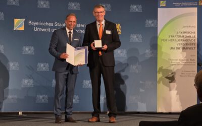 Stefan Dech awarded the Bavarian State Medal for Services to the Environment